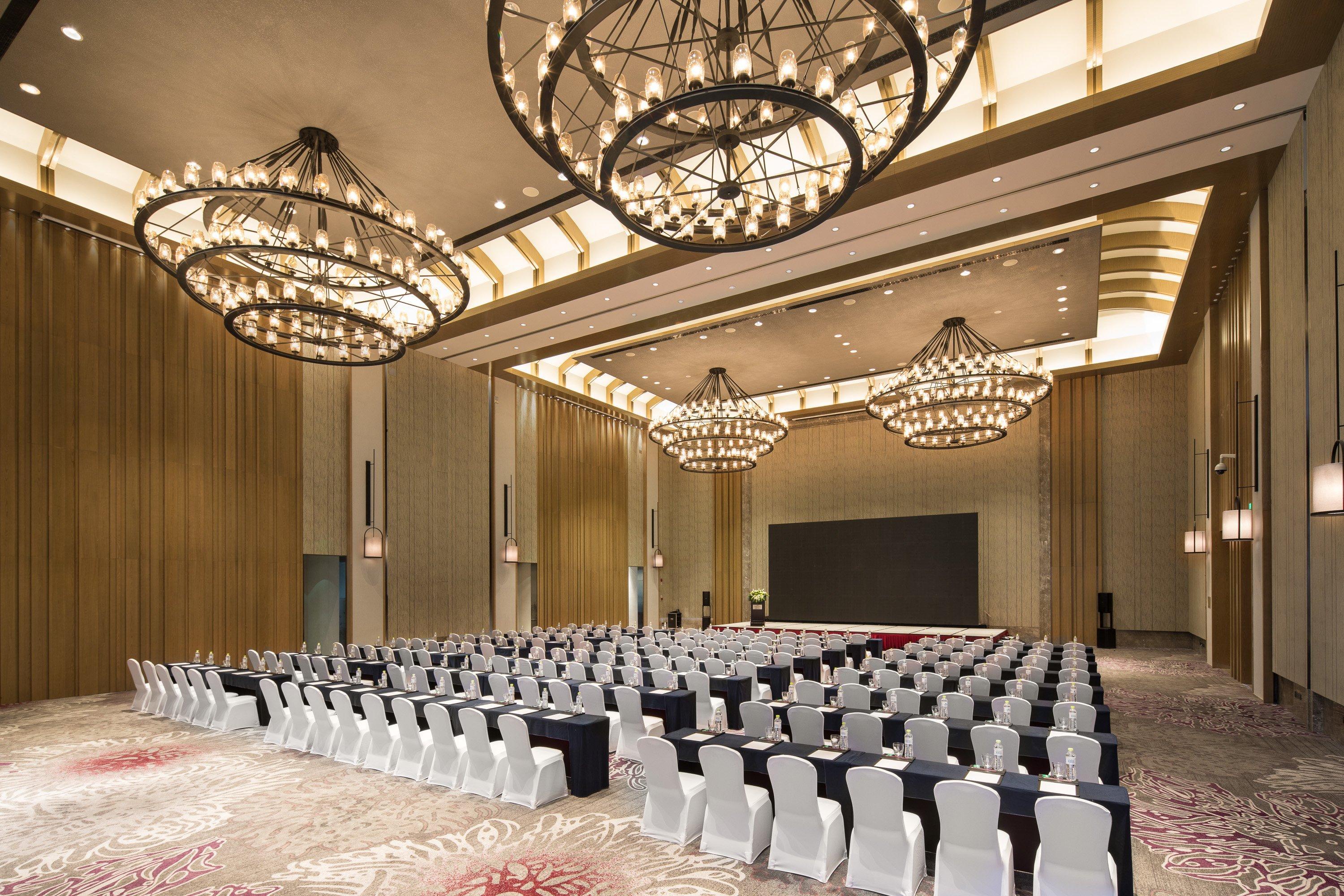 מלון Crowne Plaza Qingdaoorientalmoviemetropolis By Ihg מראה חיצוני תמונה